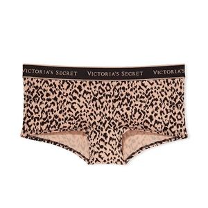 VICTORIAS SECRET COTTON LOGO SHORTIE BOYSHORT  PANTY UNDERWEAR. NWT